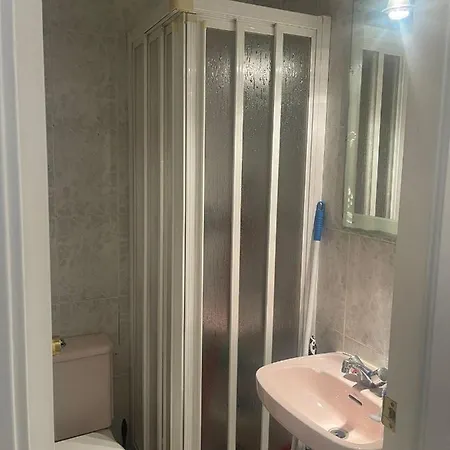 Avec Piscine Apartment